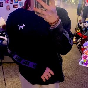 SMALL PINK grey/rainbow design thick crew neck !